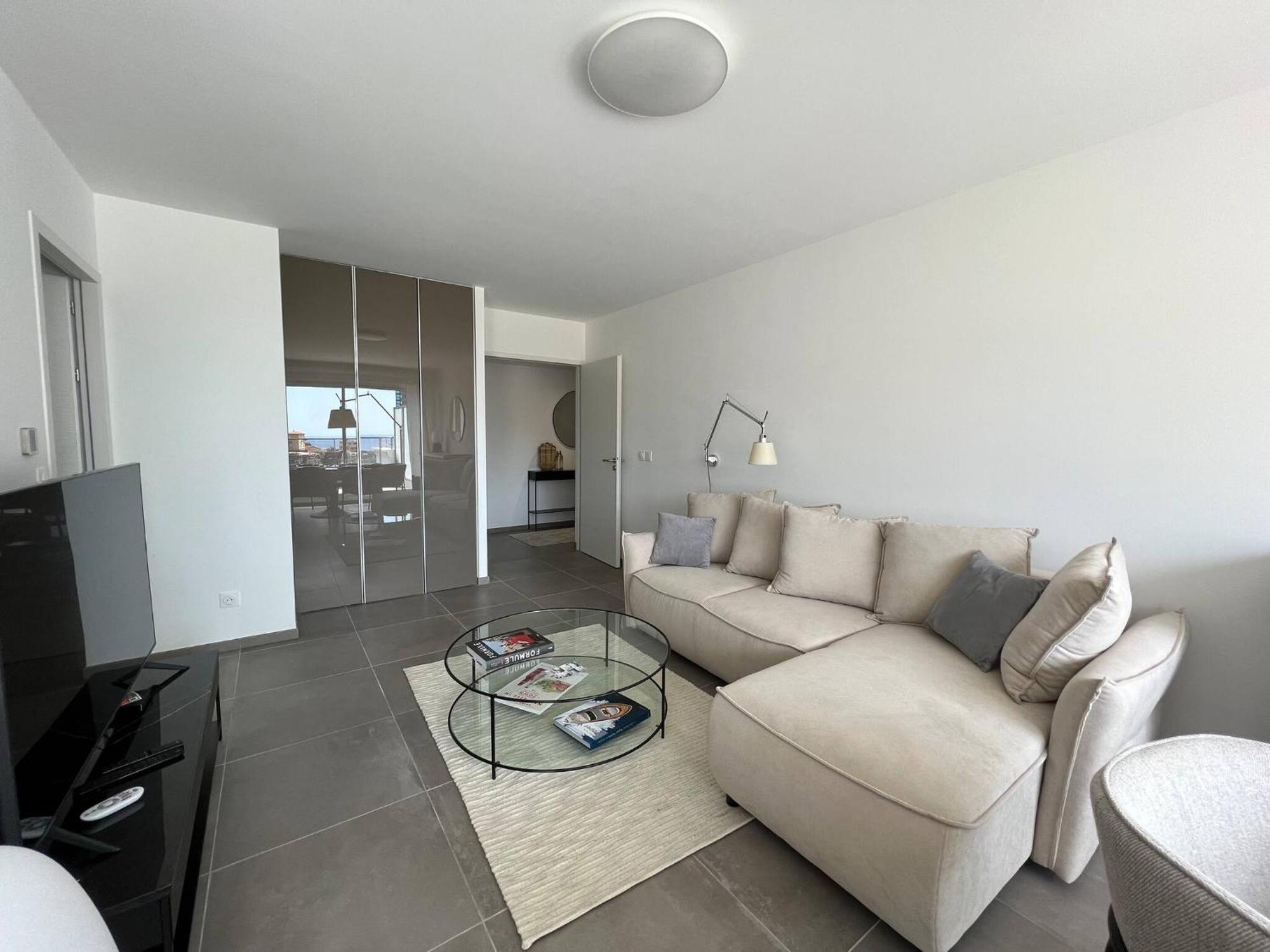 Sun Paradise Seaview&terrace Parking&pool