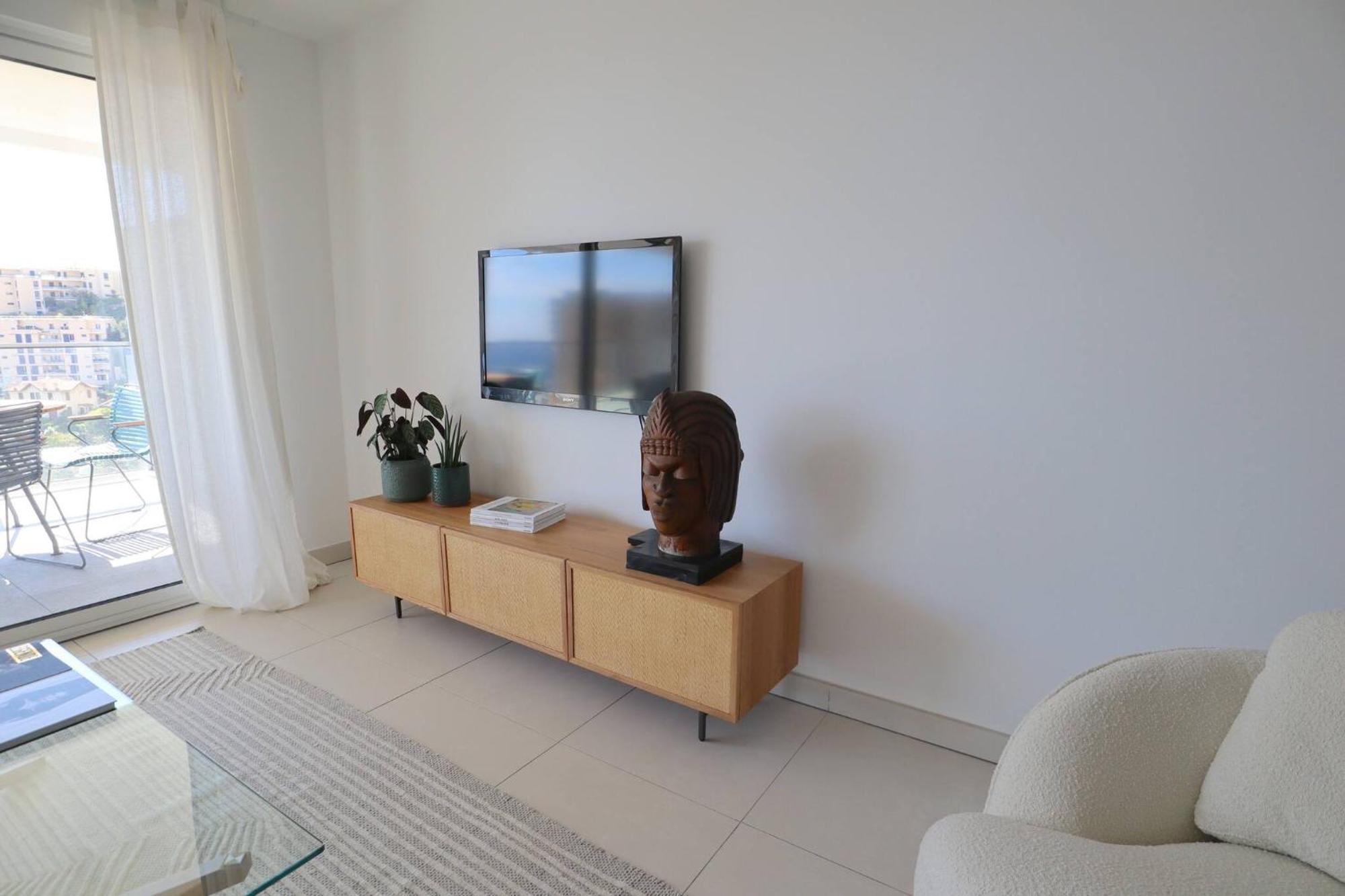 Sun Paradise Seaview&terrace Parking&pool Apartment