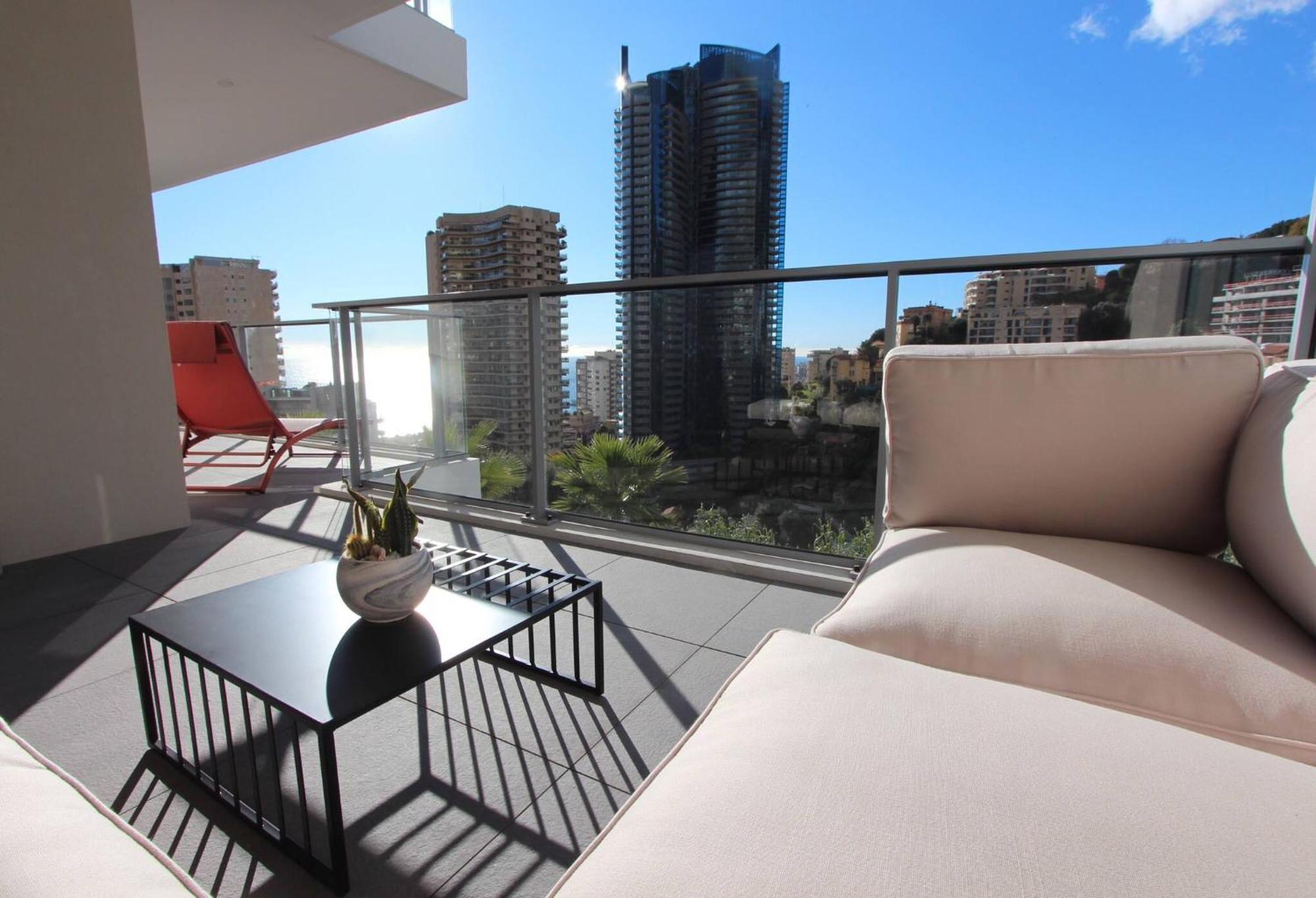 Sun Paradise Seaview&terrace Parking&pool Apartment
