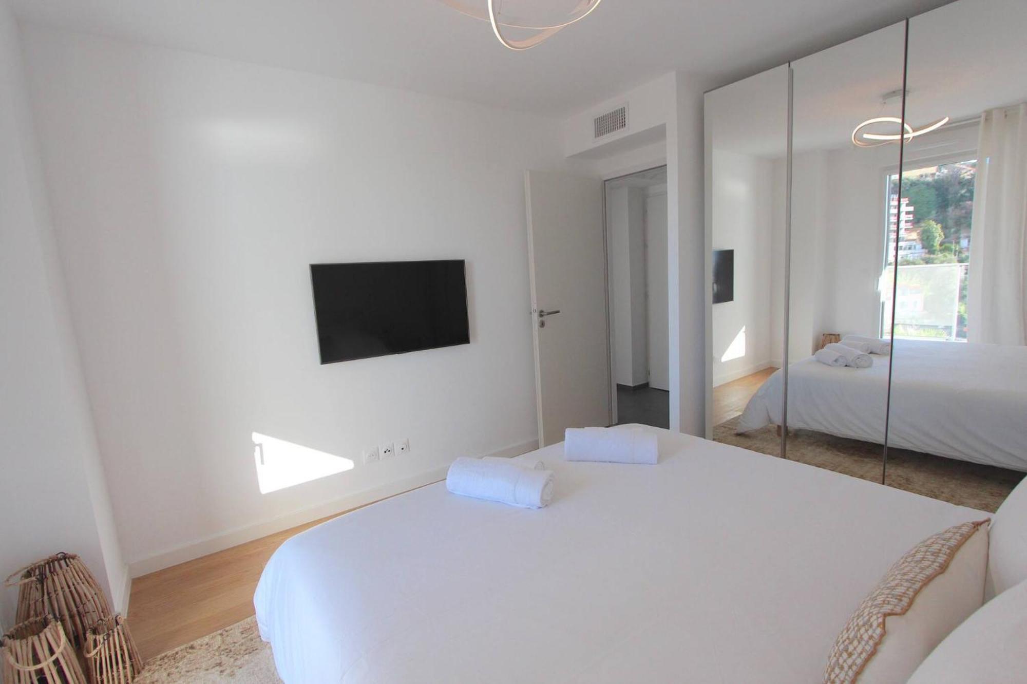 Sun Paradise Seaview&terrace Parking&pool * Beausoleil