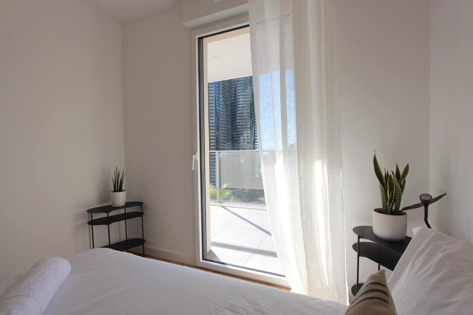 Sun Paradise Seaview&terrace Parking&pool