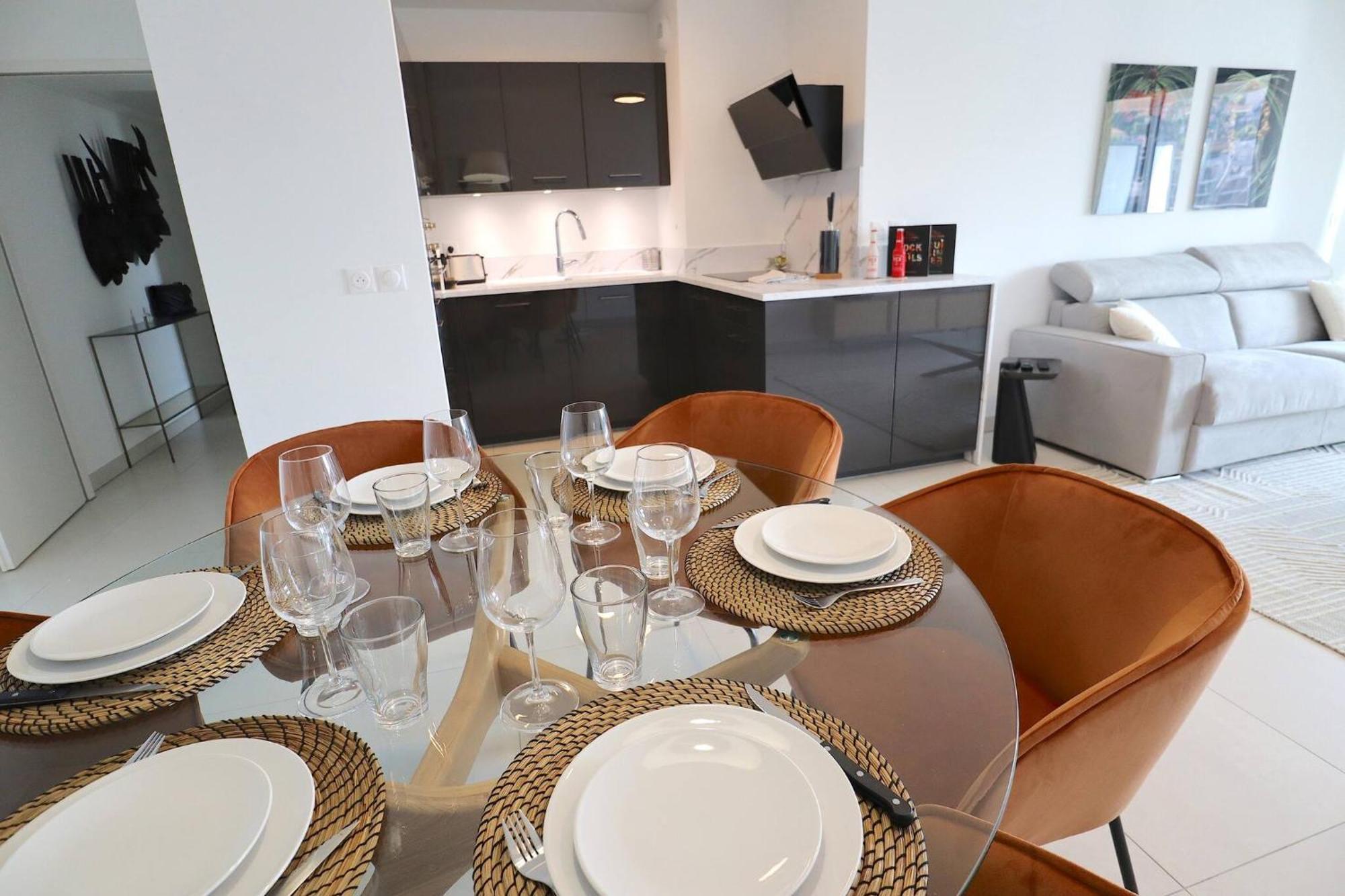 Apartment Sun Paradise Seaview&terrace Parking&pool